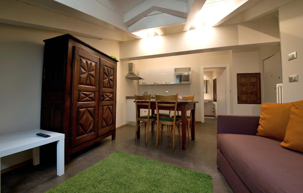 Apartements Coeur De Ville 아오스타 객실 사진
