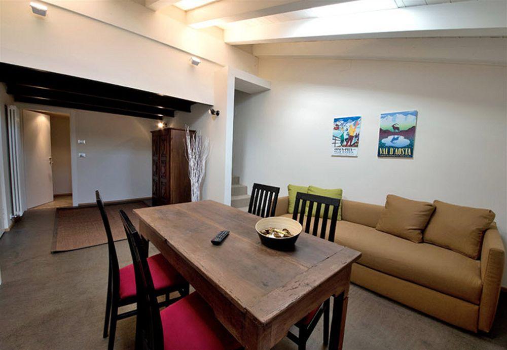 Apartements Coeur De Ville 아오스타 외부 사진