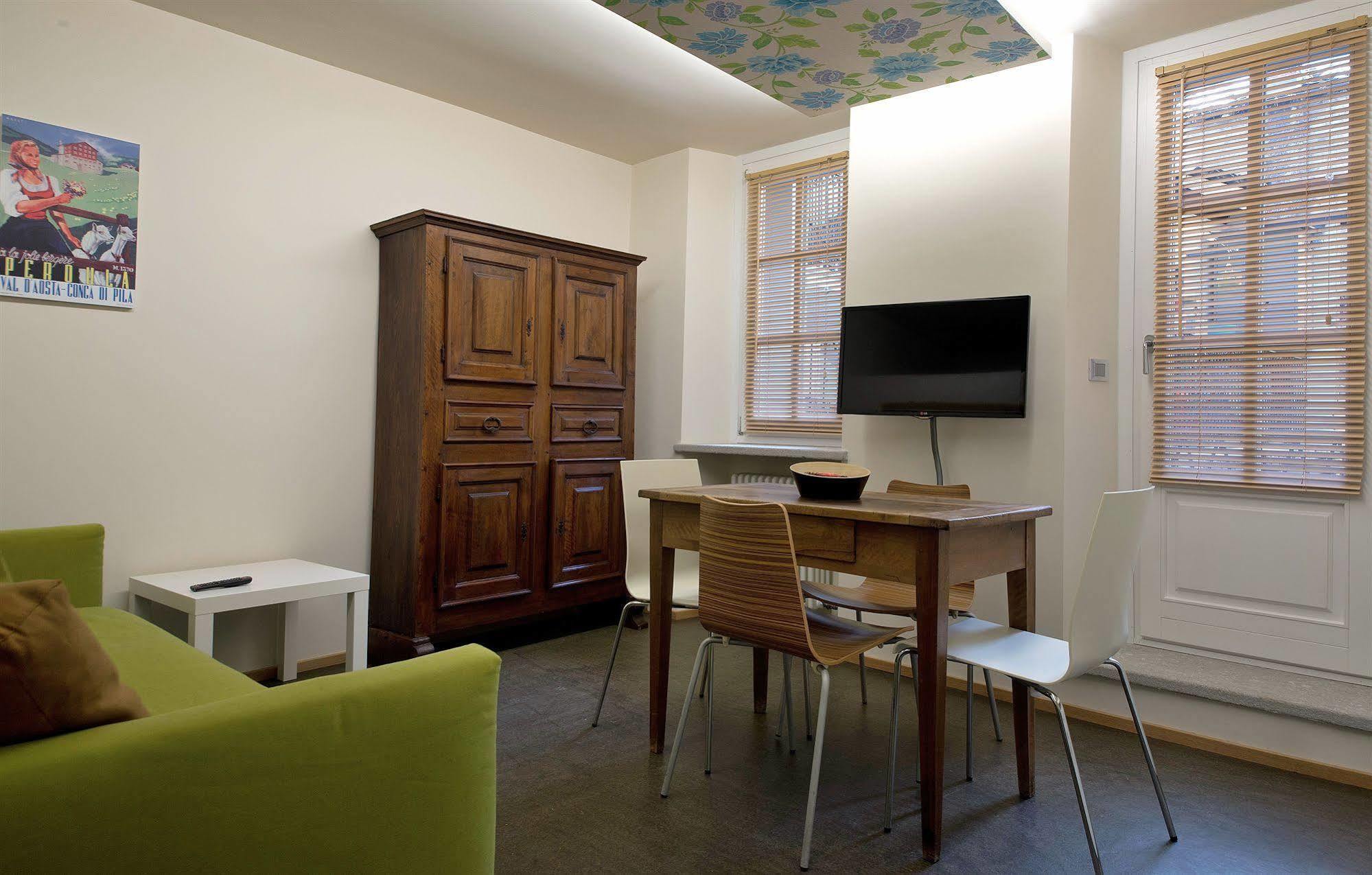 Apartements Coeur De Ville 아오스타 외부 사진